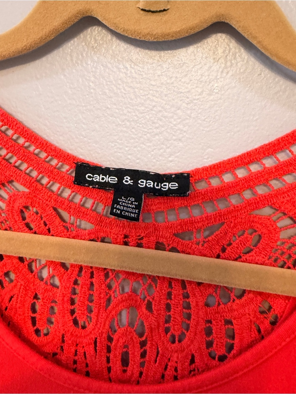 Cable & Gauge Bright Red Crochet-Back Tank size L - Picture 2 of 4